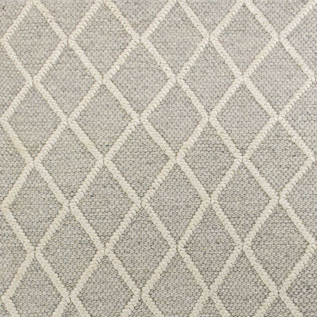 9'X13' Grey Hand Woven Diamond Pattern Indoor Area Rug