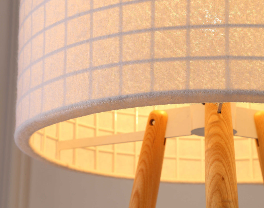 20" Black And Gray Ceramic Tile Round End Table