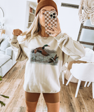 Retro Duck Scene - Cream - Sweatshirts & T-Shirts