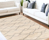 5'X8' Ivory Grey Machine Woven Chain Link Indoor Area Rug