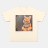 EMBRACING CAT TEE Style001