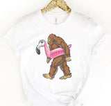Bigfoot Tees USA Bigfoot Tshirt Sasquatch Patriotic Top Flamingo Bigfoot T-shirt Retro Bigfoot Tshirt Fun Flamingo Tee Bigfoot Fun T-shirt