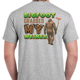 Bigfoot Grabbed my weiner - men's T-shirt Cotton Menswear Tshirt Top Crewneck Casual Shortsleeve