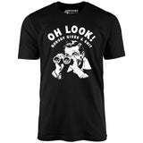 Oh Look - Unisex T-Shirt