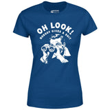 Oh Look - Women's T-Shirt