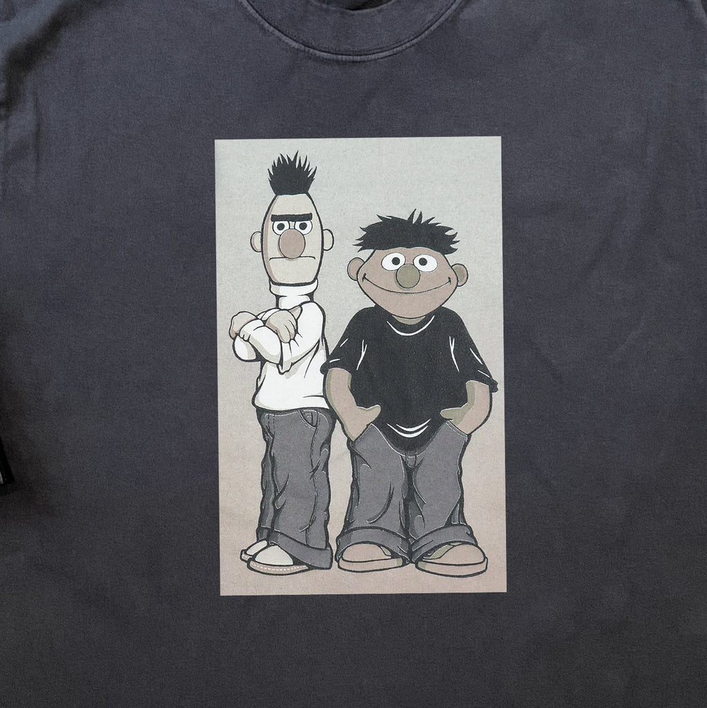 1990s BERT AND ERNIE VINTAGE JIM HENSON MUPPETS  HEAVYWEIGHT BLACK T-SHIRT